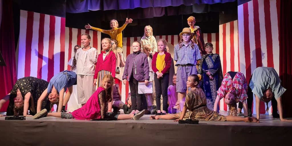 The cast of Circus Olympus