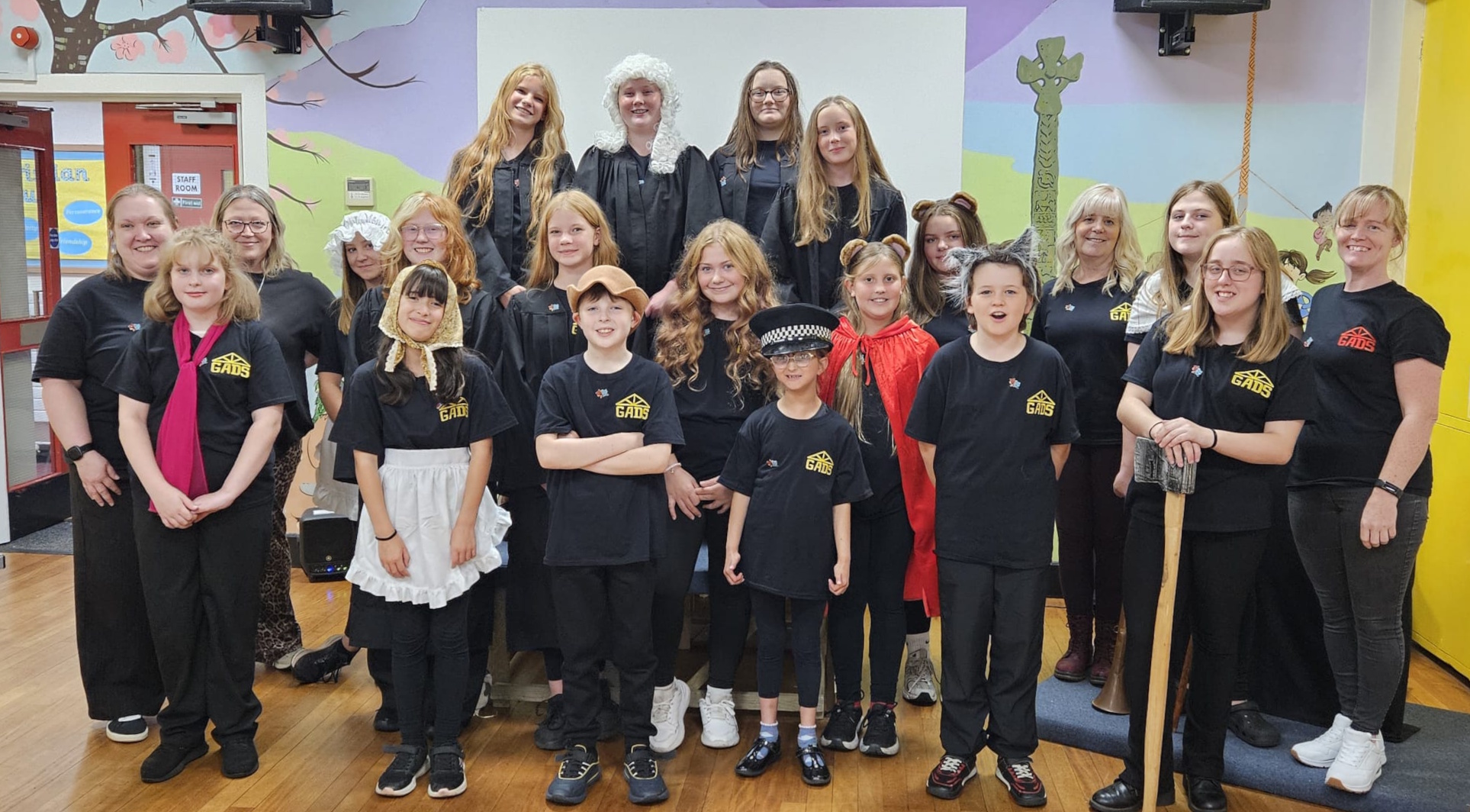 Cast-and -Crew